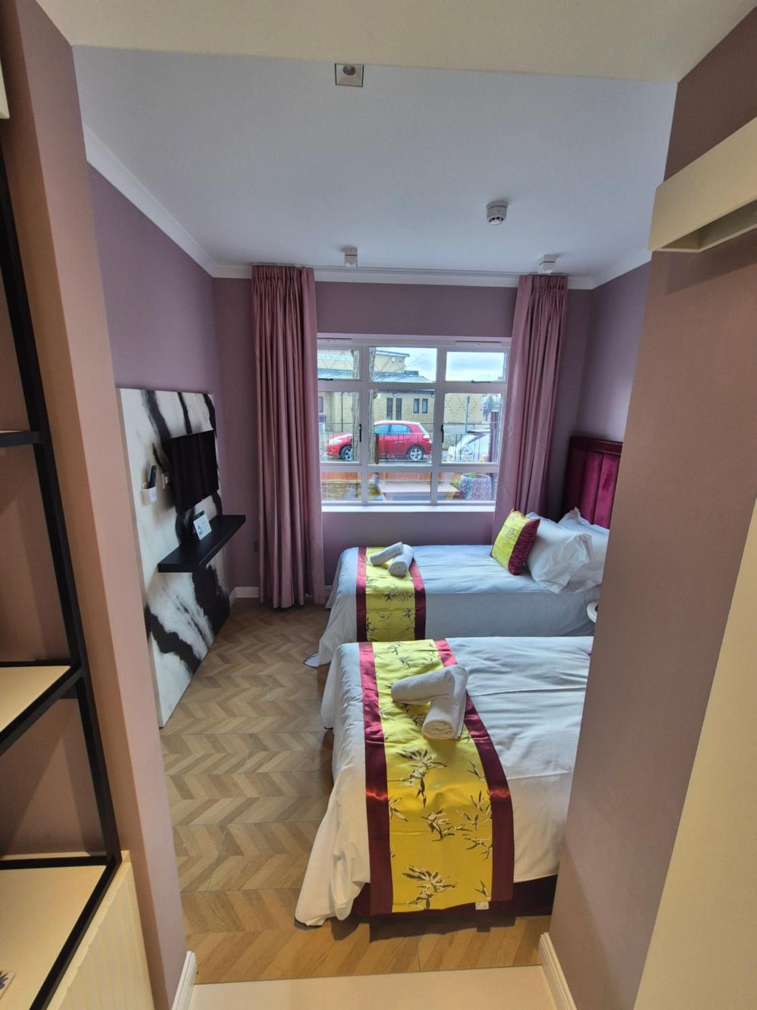 Rosemay Hotel Near London Heathrow Airport Hayes  Buitenkant foto