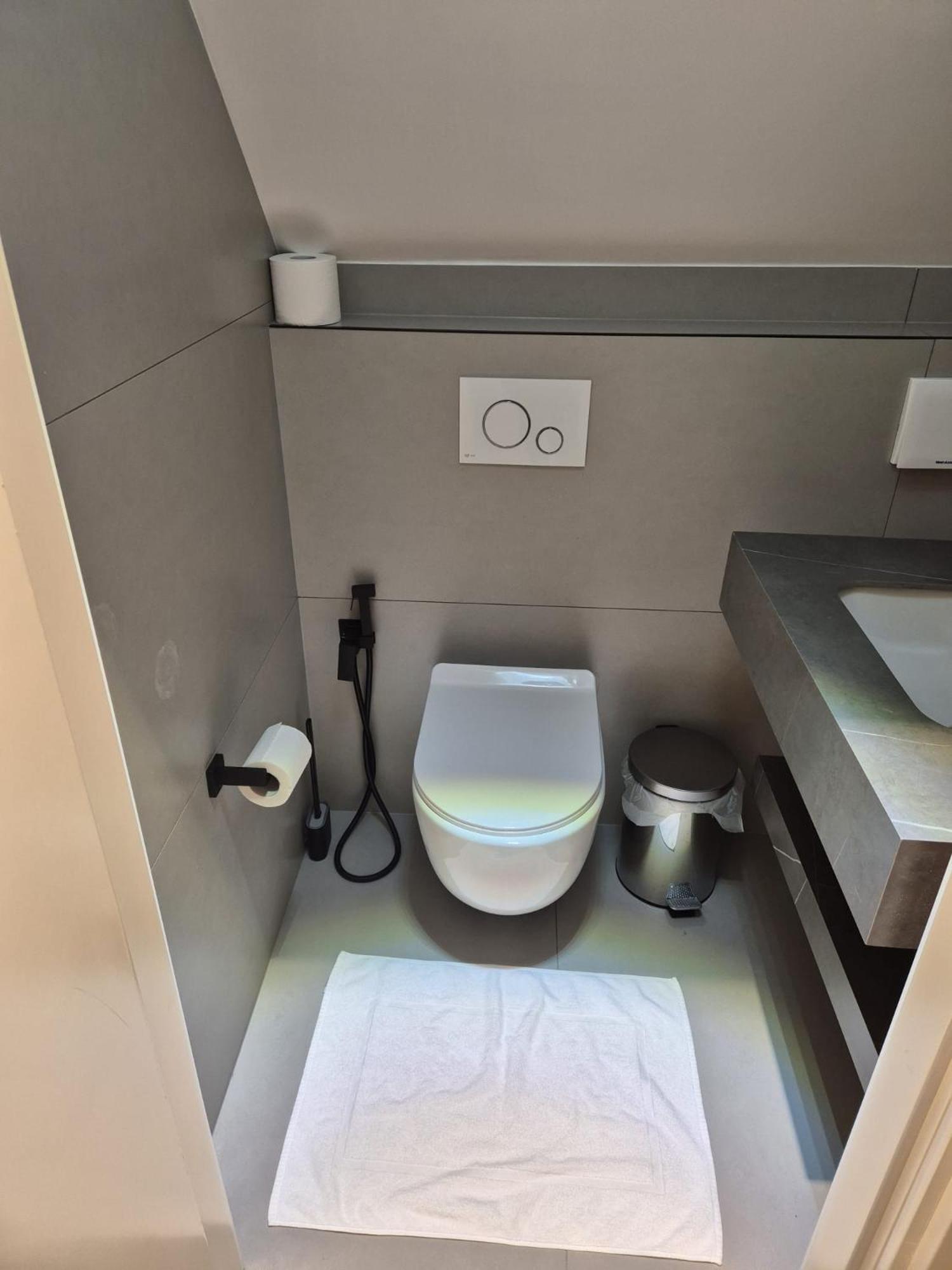 Rosemay Hotel Near London Heathrow Airport Hayes  Buitenkant foto