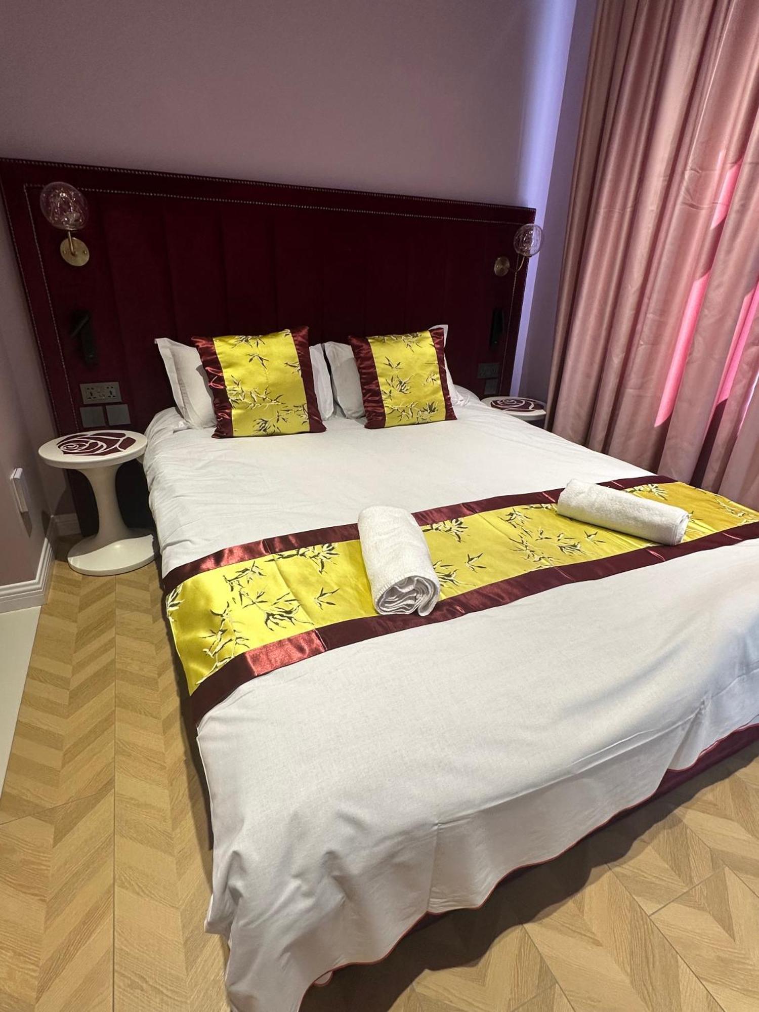 Rosemay Hotel Near London Heathrow Airport Hayes  Buitenkant foto